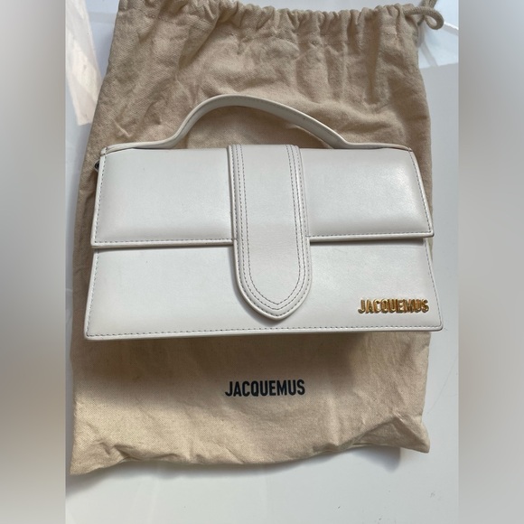 Le grand Bambino!
Handbag with adjustable crossbody strap. - Picture 2 of 7